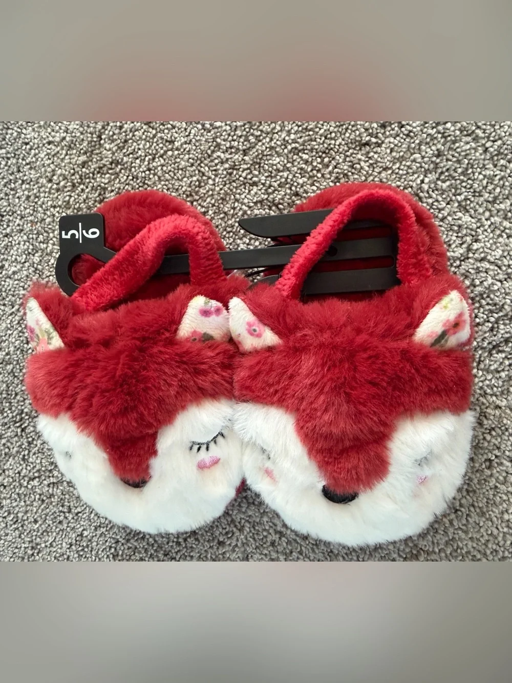 Red Plush Fox Kids Slippers - Cozy Furry Slip-Ons